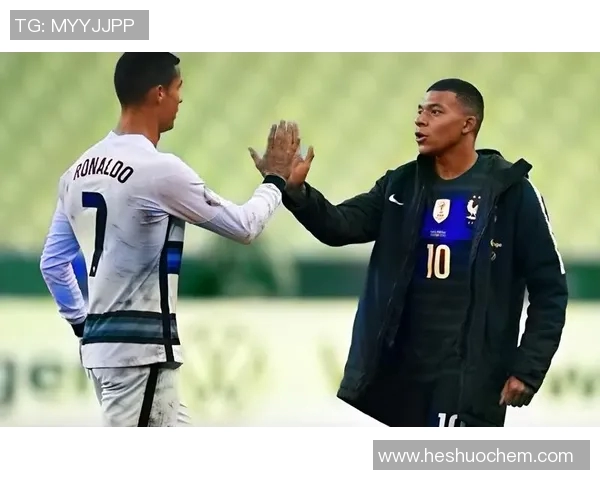 男生心目中的足球偶像盘点那些备受喜爱的明星球员